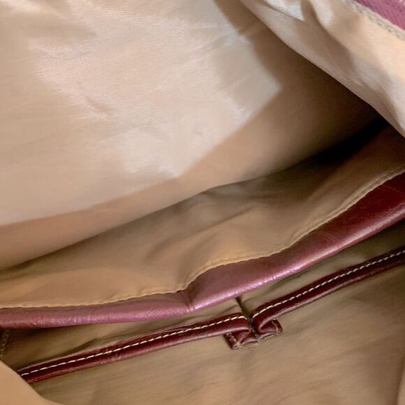 Multisac Crossbody Large Handbag Many Compartments Vegan Leather NWOT Gorgeous - Picture 9 of 10